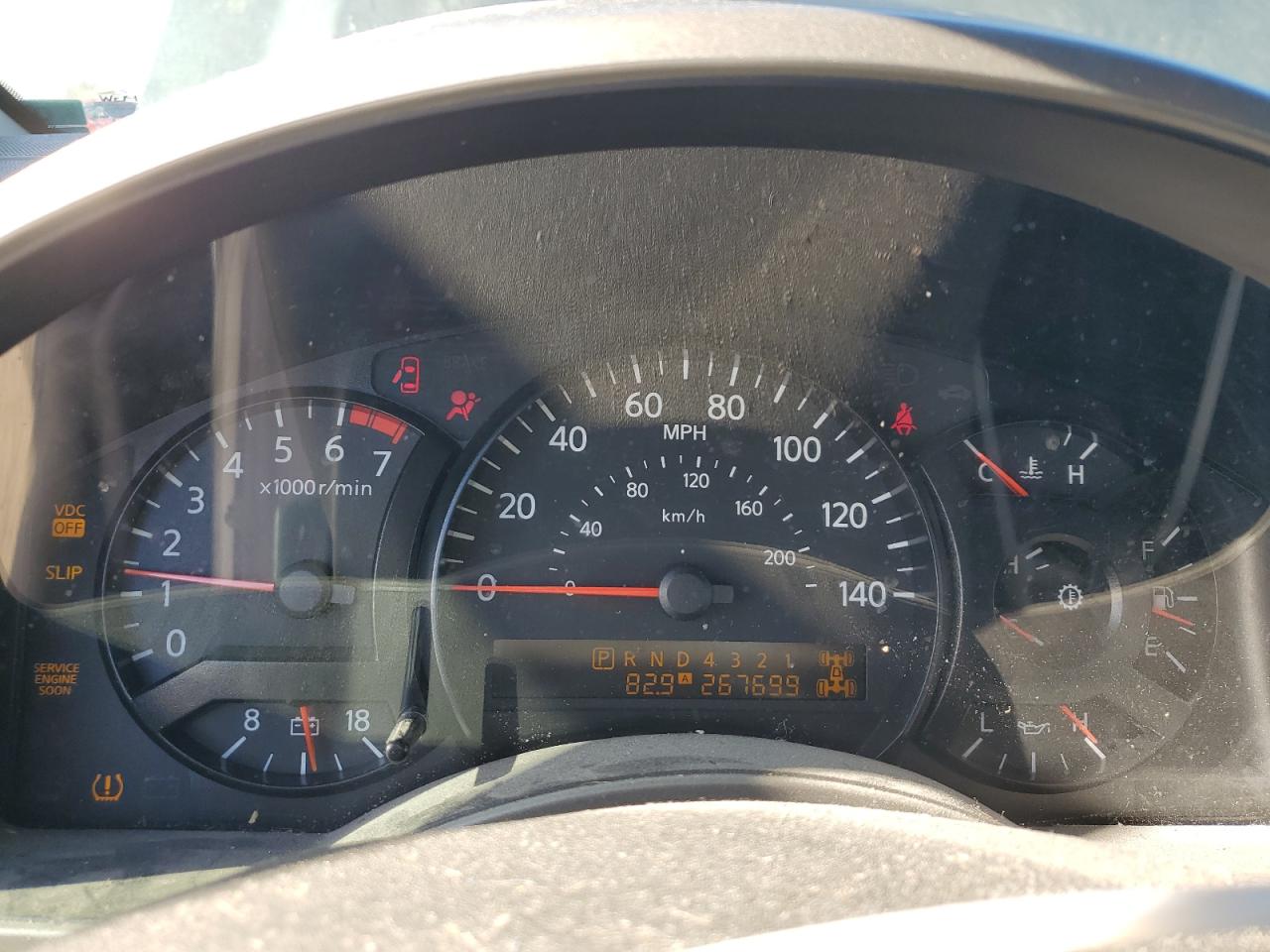 2006 Nissan Armada - Image 9