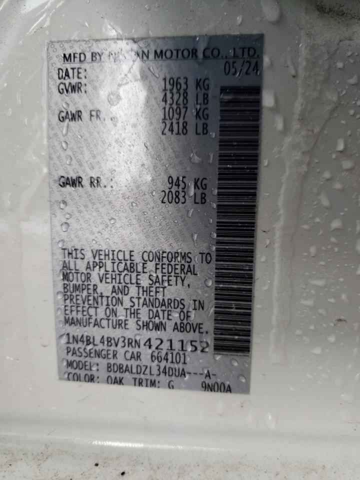 2024 Nissan Altima - Image 12