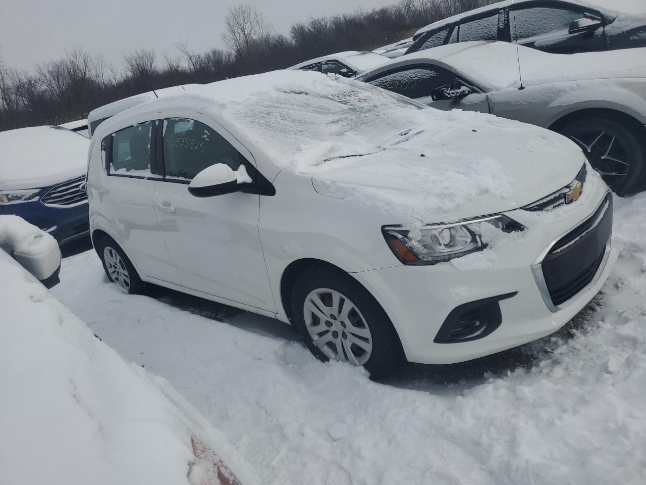 2019 Chevrolet Sonic - Image 4