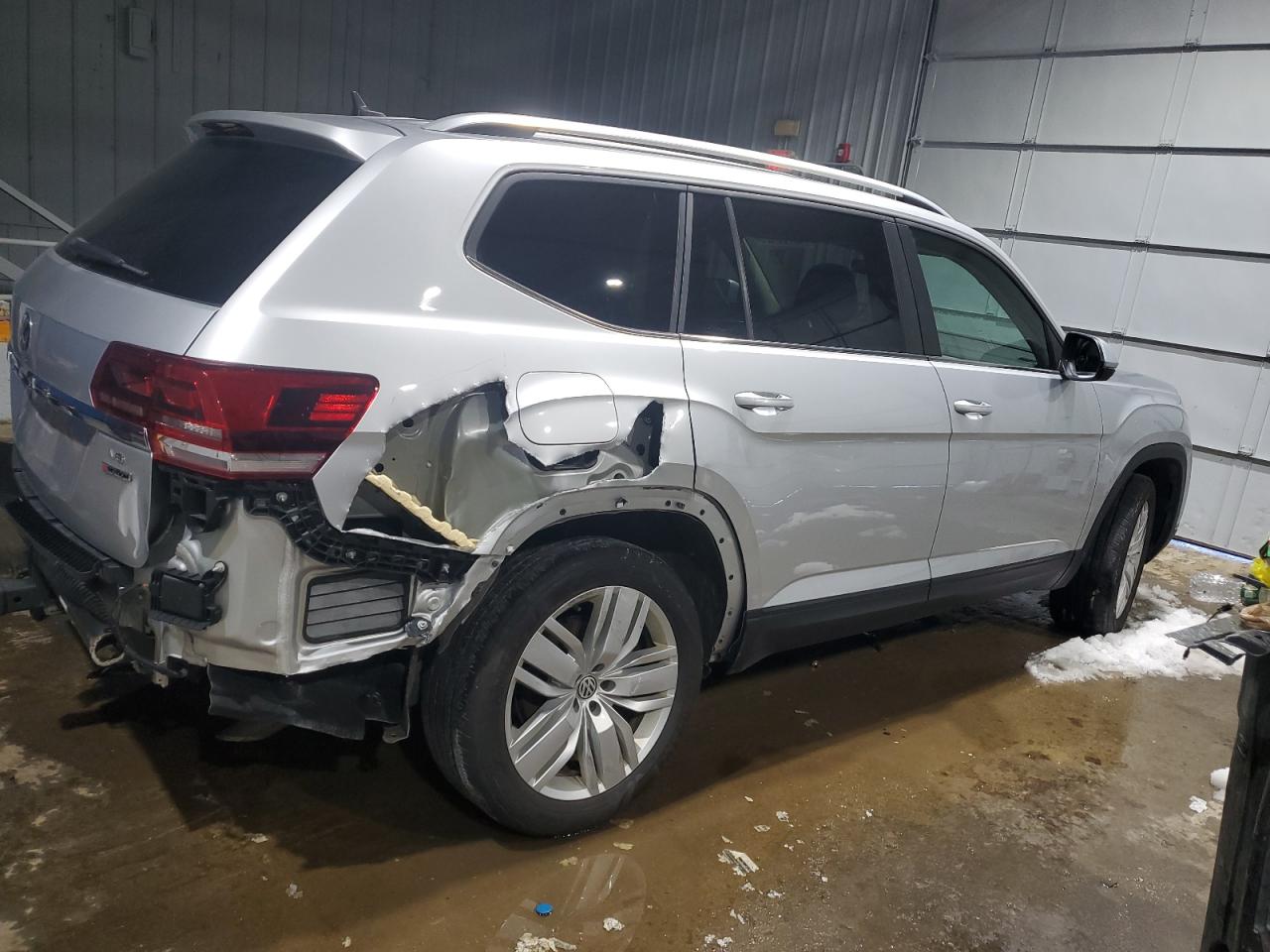 2019 Volkswagen Atlas - Image 3