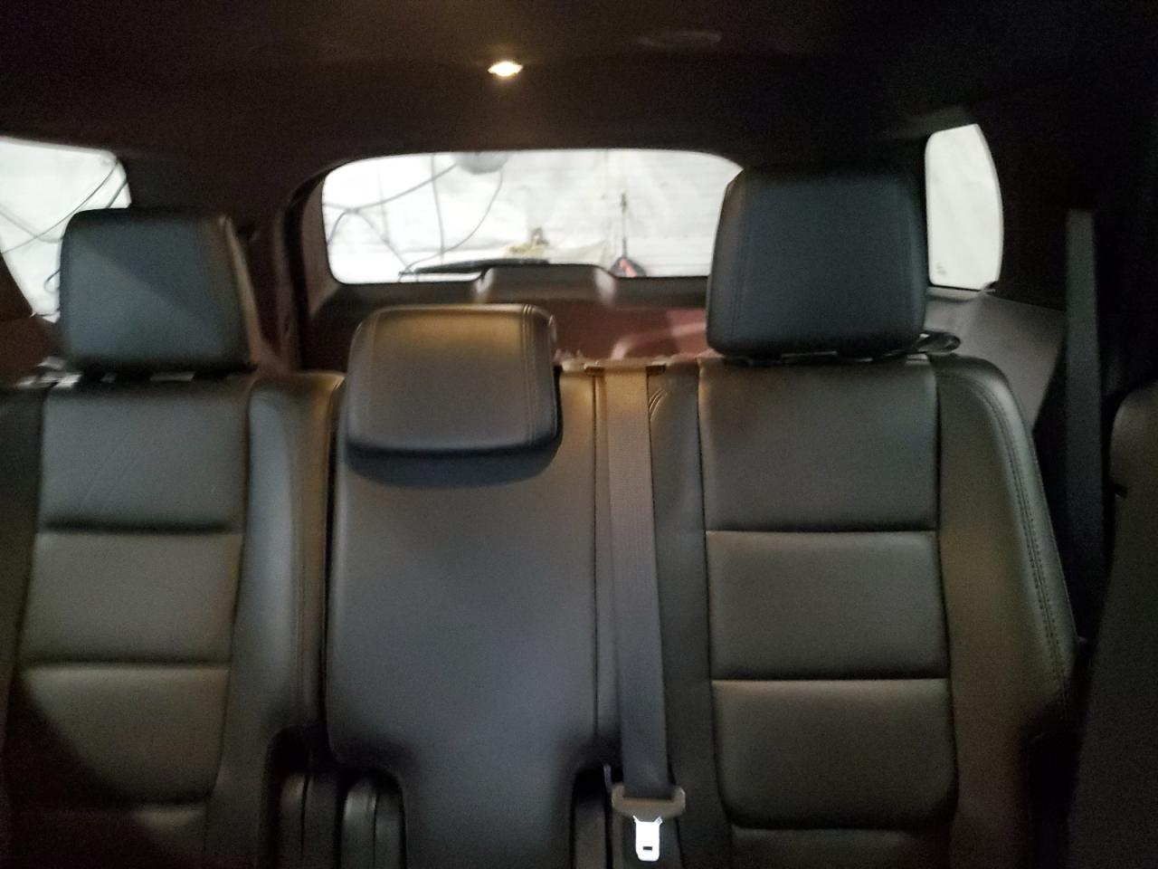 2015 Ford Explorer - Image 10