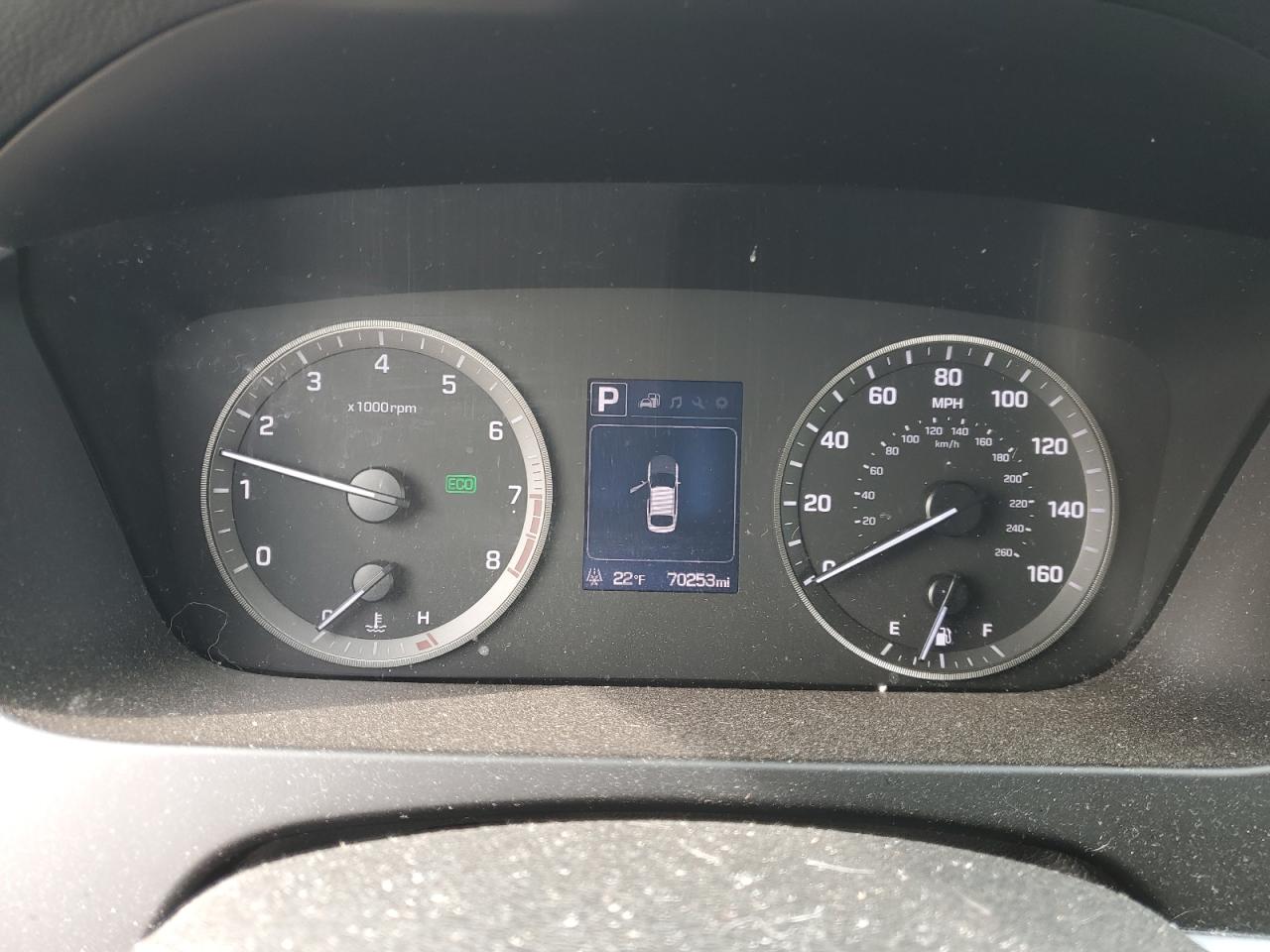 2015 Hyundai Sonata - Image 9