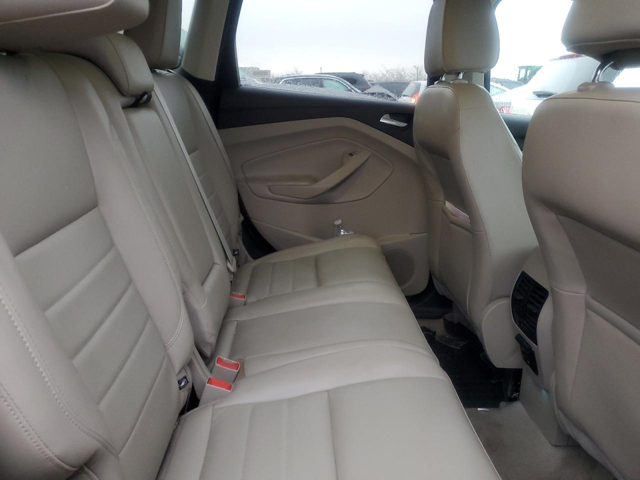 2015 Ford Escape - Image 11