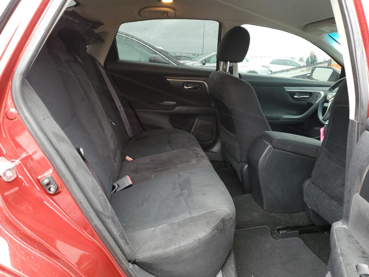 2015 Nissan Altima - Image 10