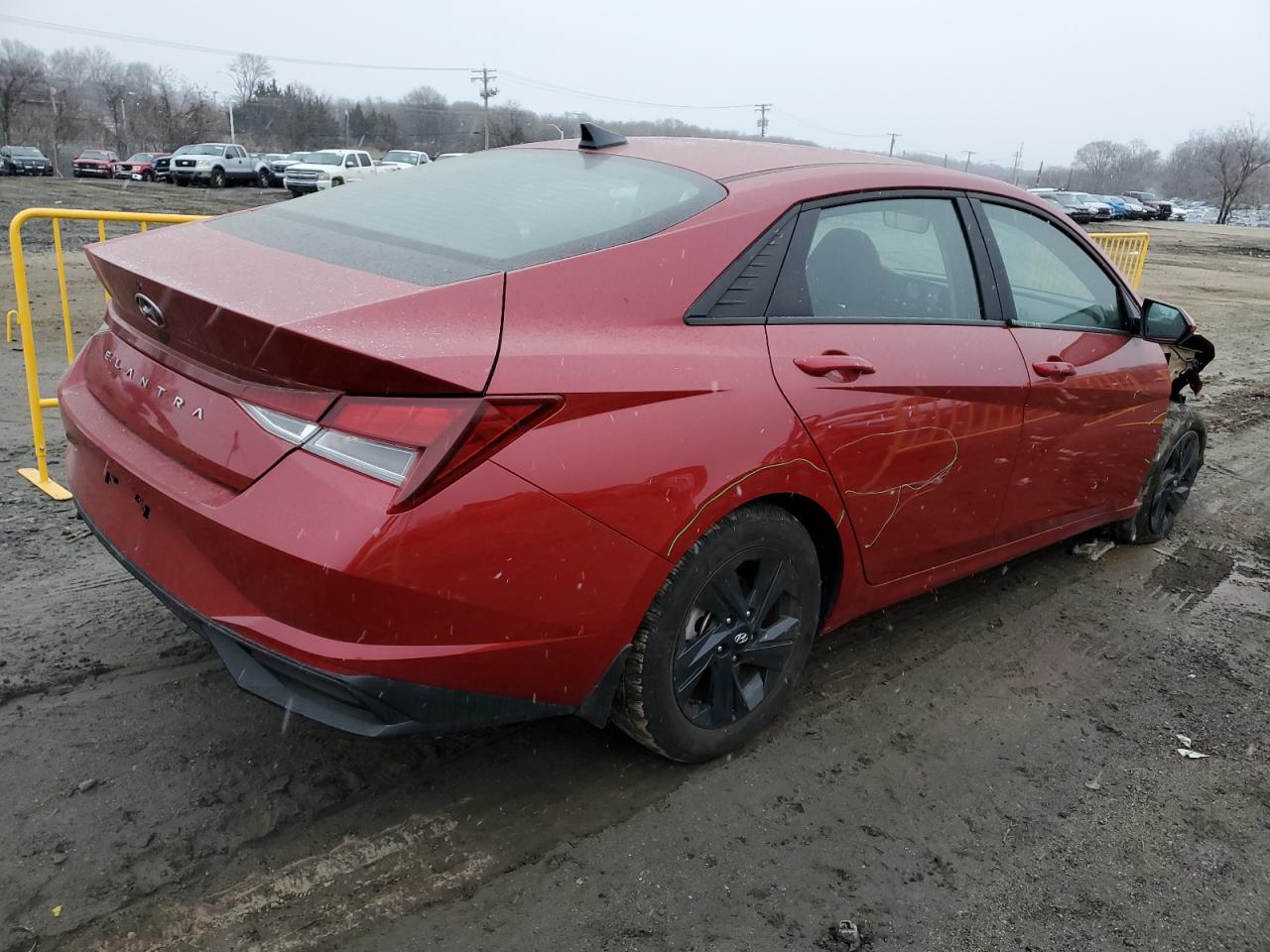 2023 Hyundai Elantra - Image 3