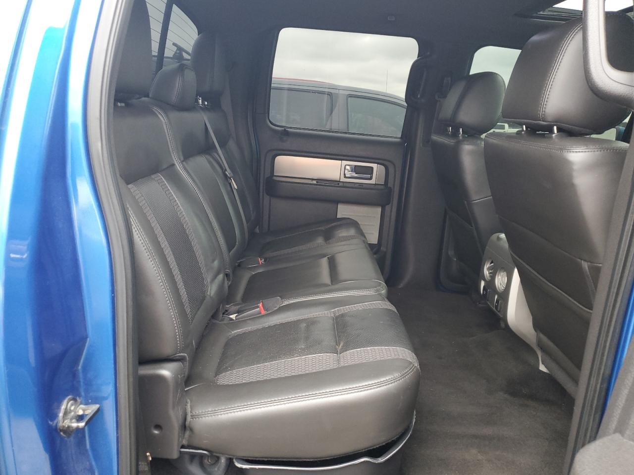 2013 Ford F-150 - Image 10