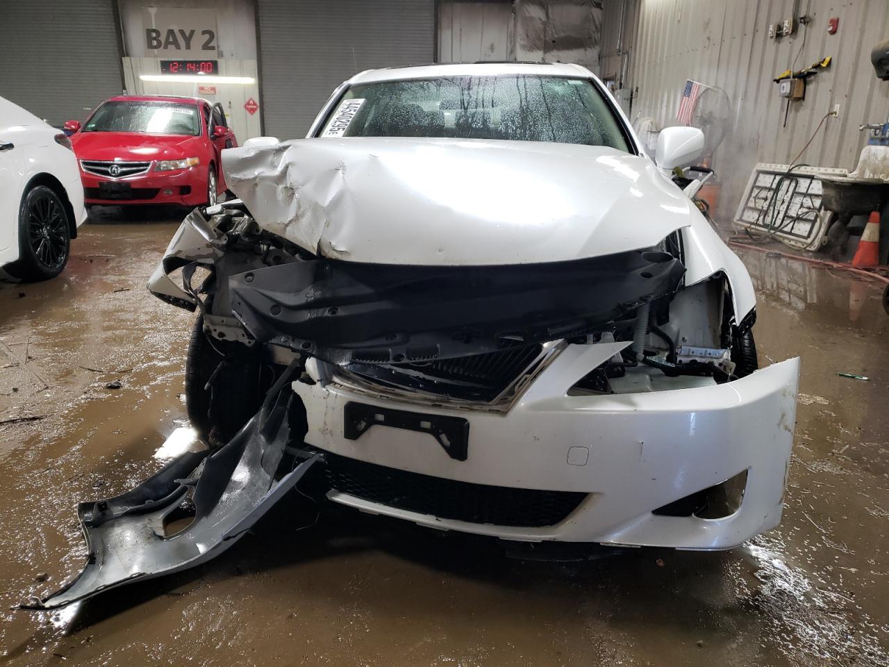 2007 Lexus IS - Image 5