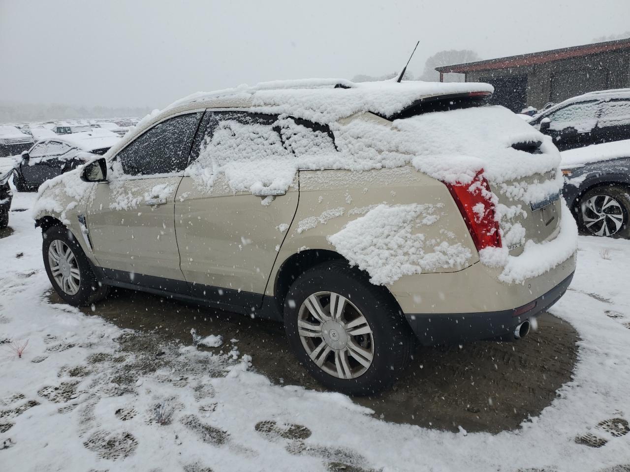 2011 Cadillac SRX - Image 2