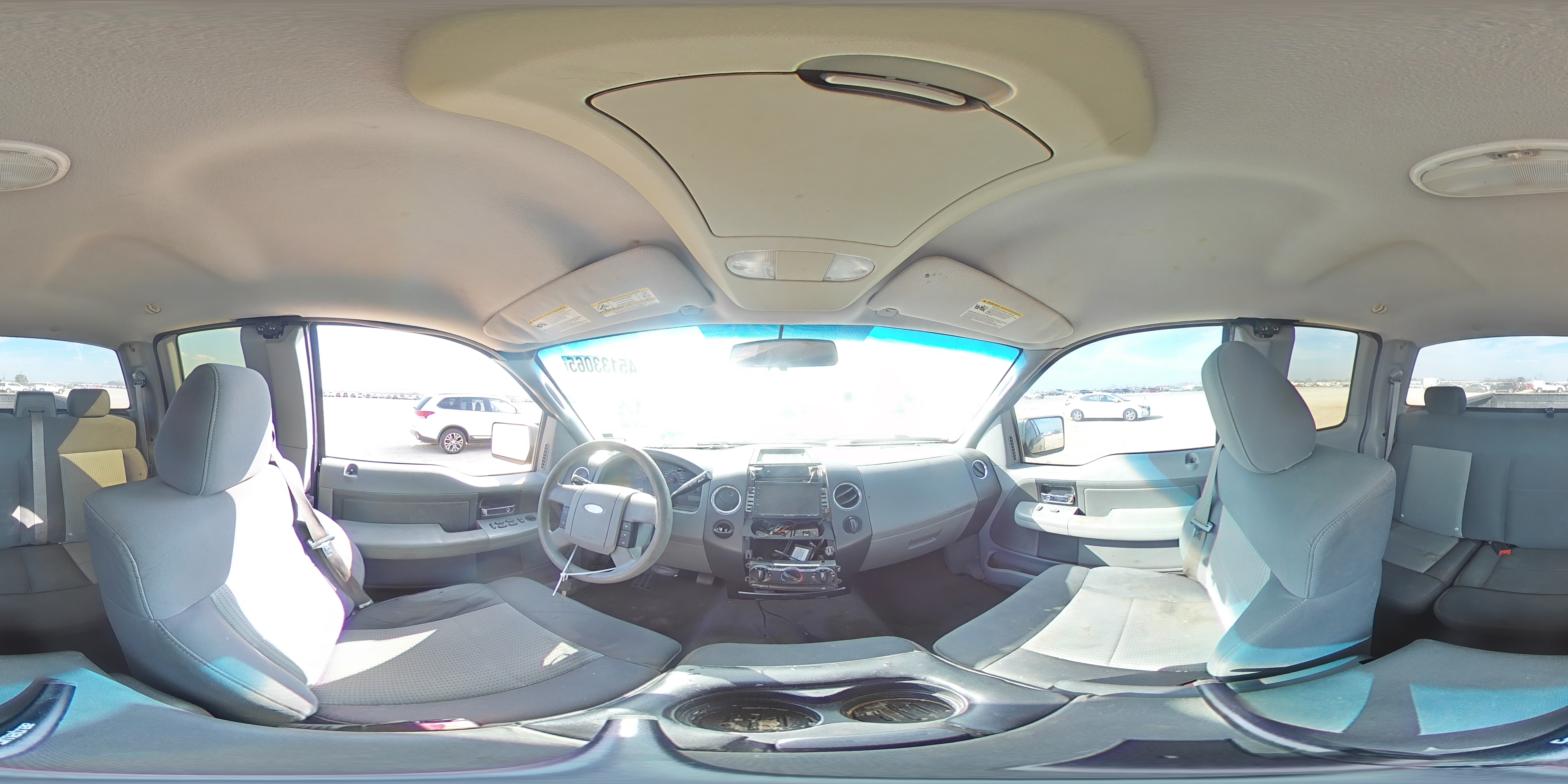 2007 Ford F-150 - Image 13