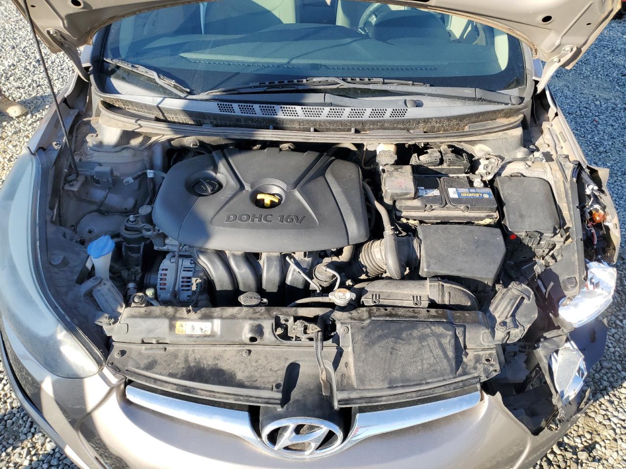 2014 Hyundai Elantra - Image 11