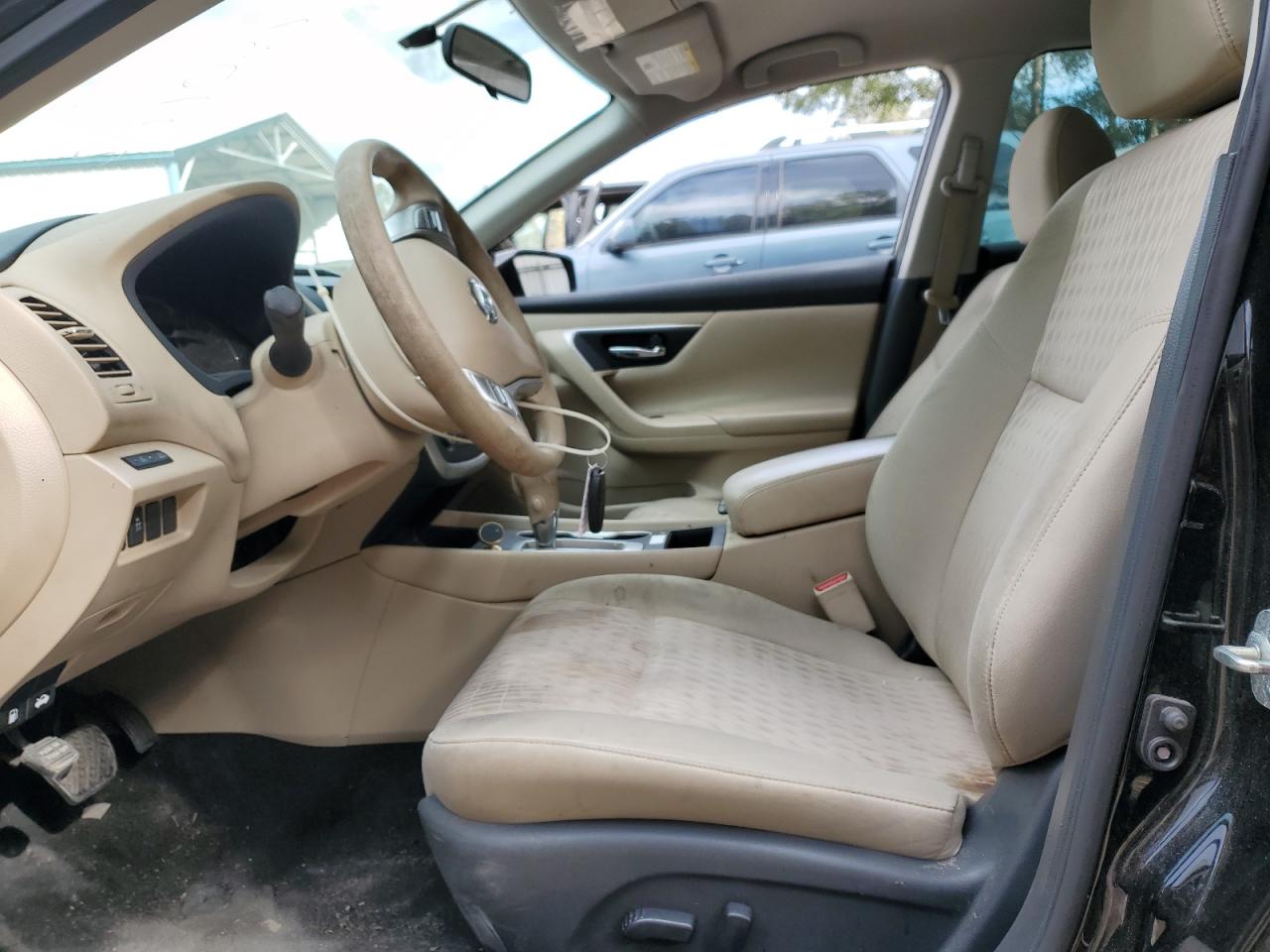2017 Nissan Altima - Image 7