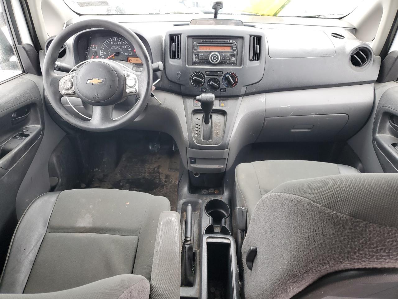 2015 Chevrolet Express - Image 8