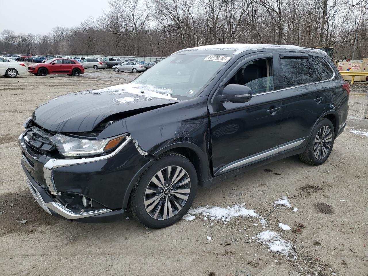 2020 Mitsubishi Outlander - Image 1