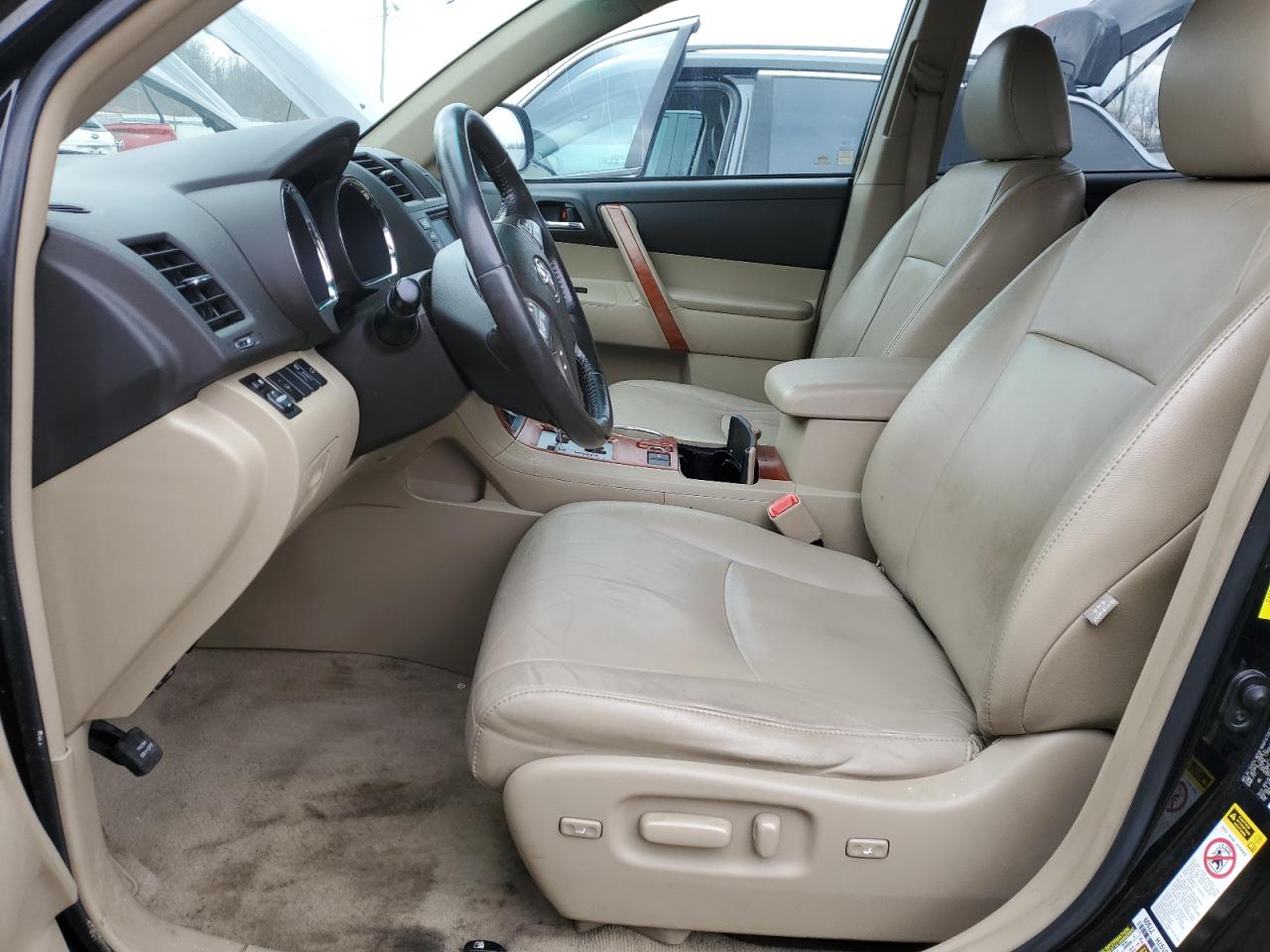 2010 Toyota Highlander - Image 7