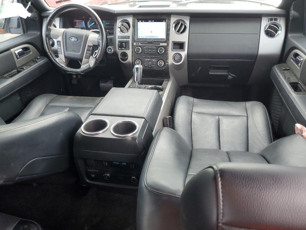 2017 Ford Expedition - Image 8