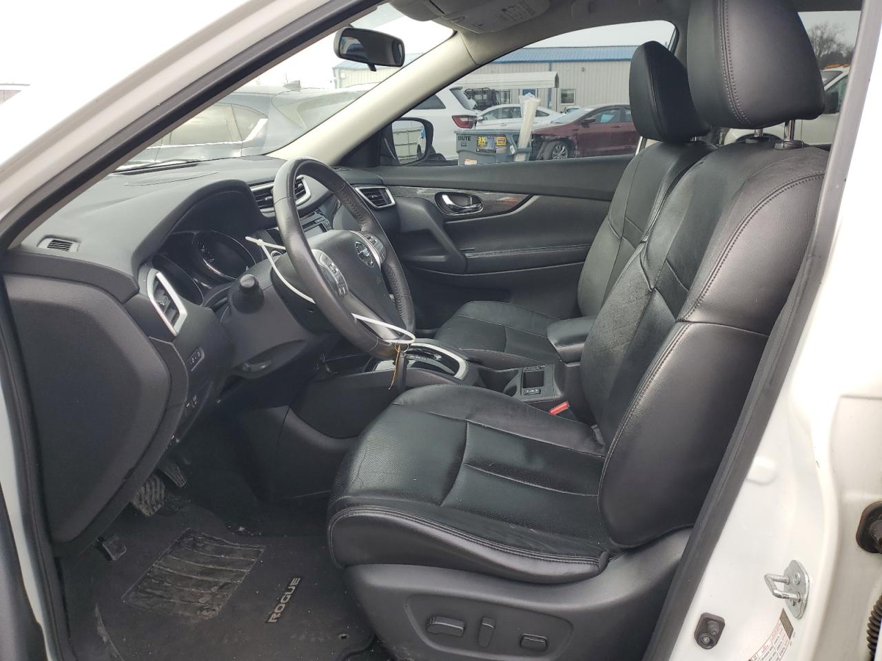 2014 Nissan Rogue - Image 7