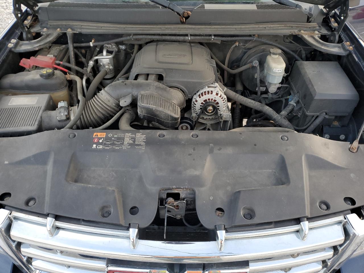 2011 GMC Sierra - Image 11