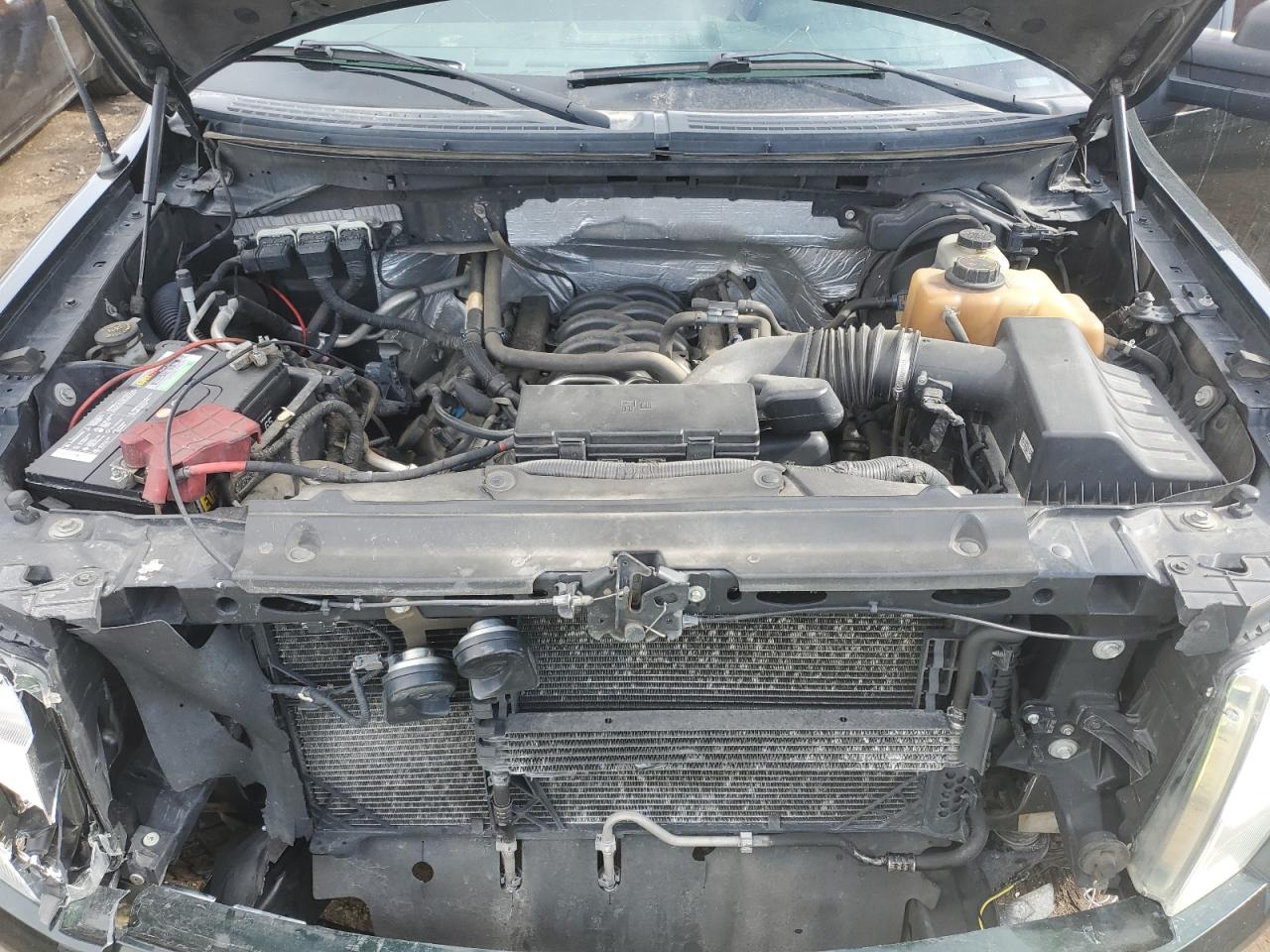 2013 Ford F-150 - Image 12