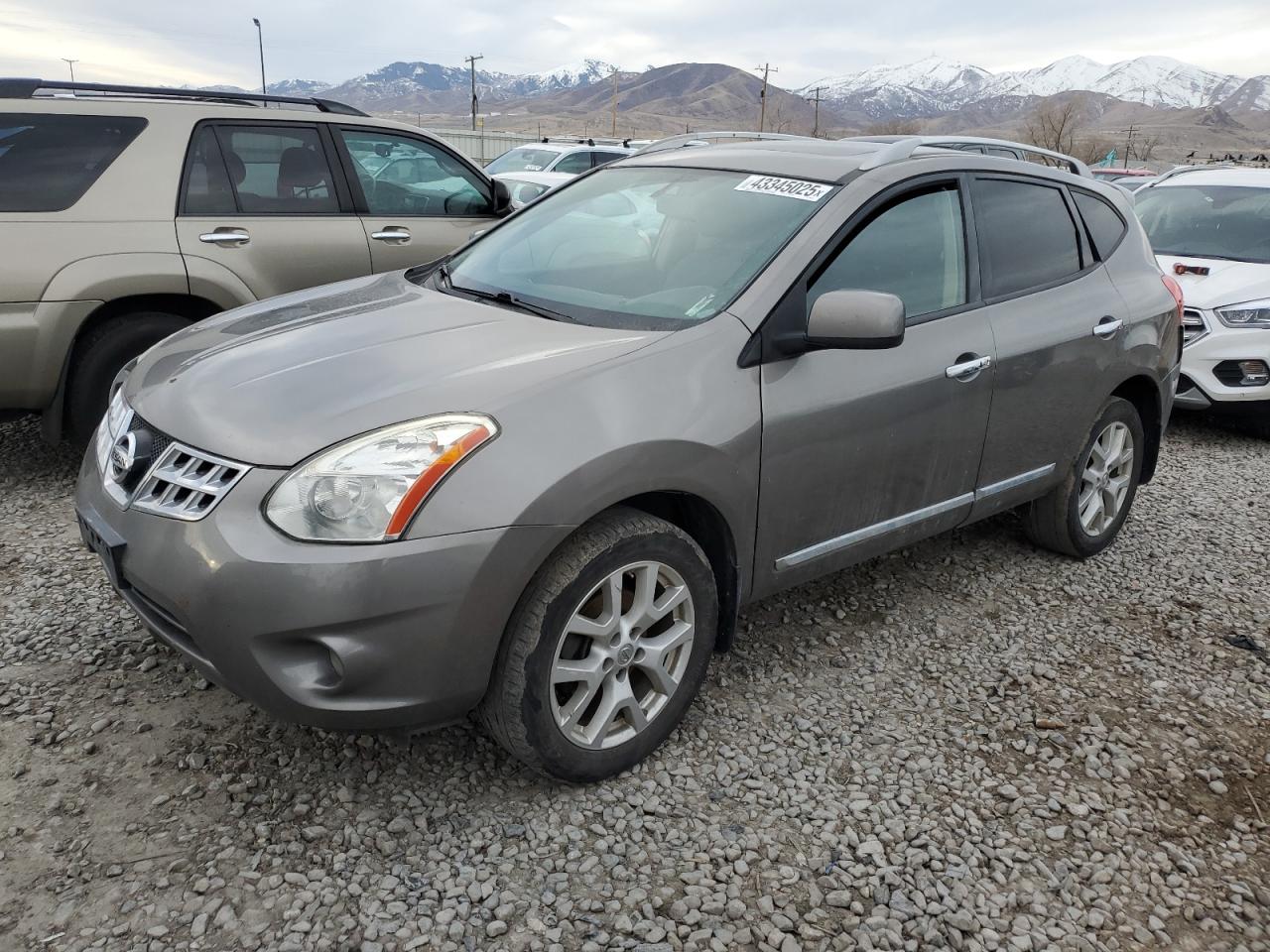 2013 Nissan Rogue - Image 1