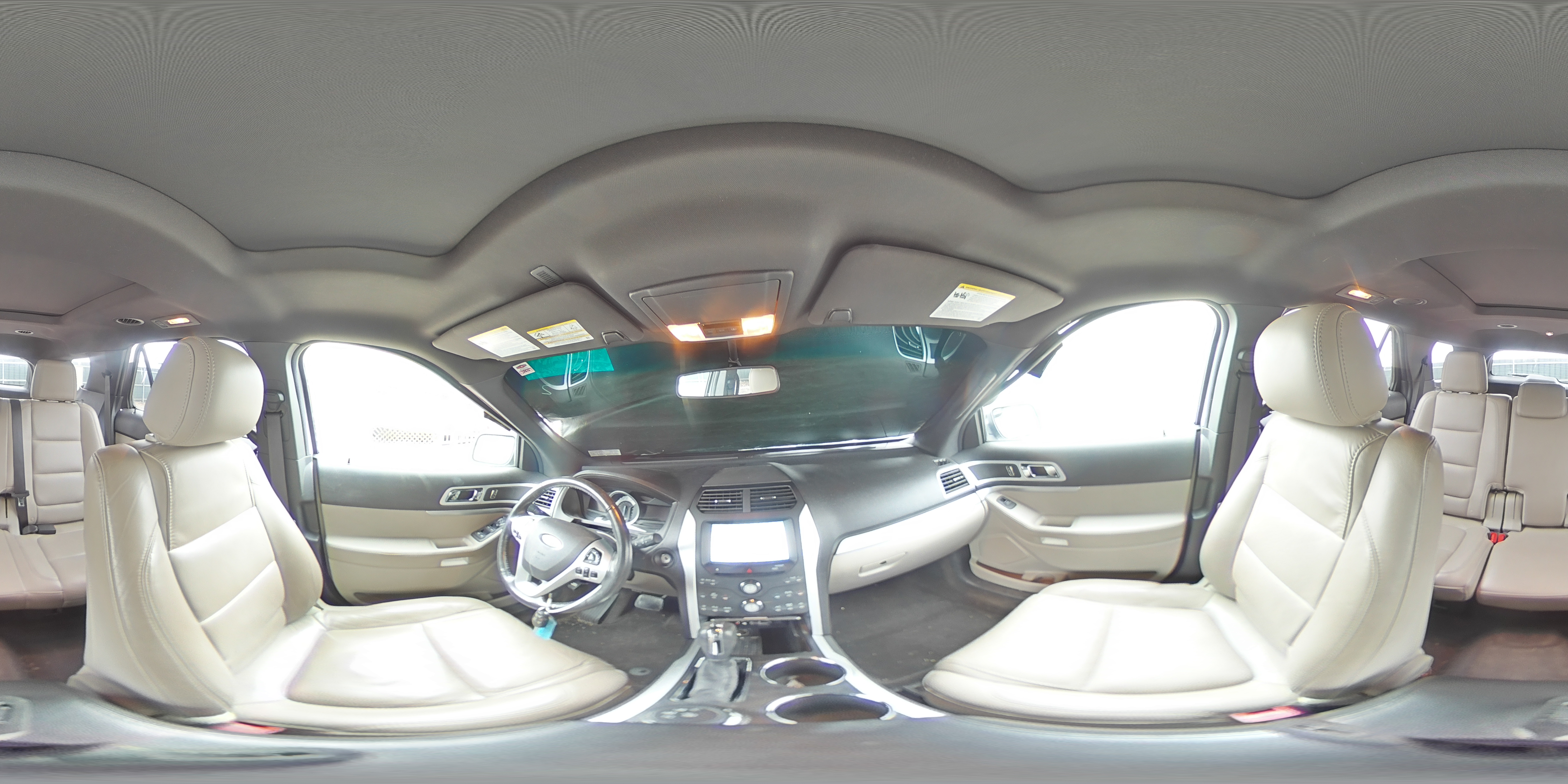 2013 Ford Explorer - Image 16