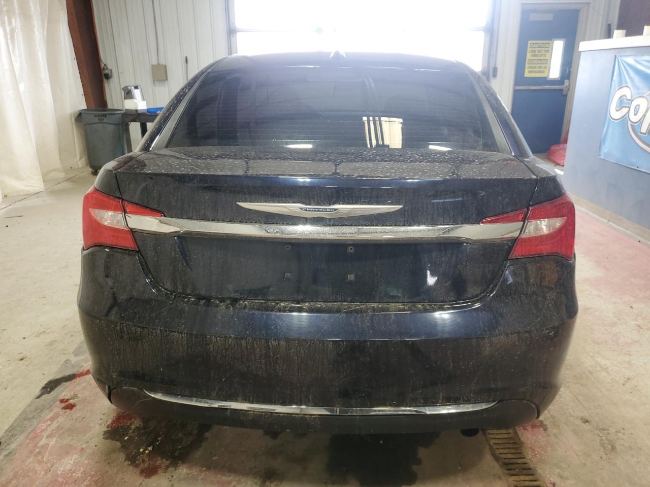 2012 Chrysler 200 - Image 6