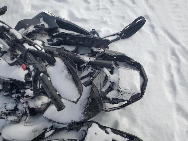 2024 SKIDOO SNOWBMOBIL