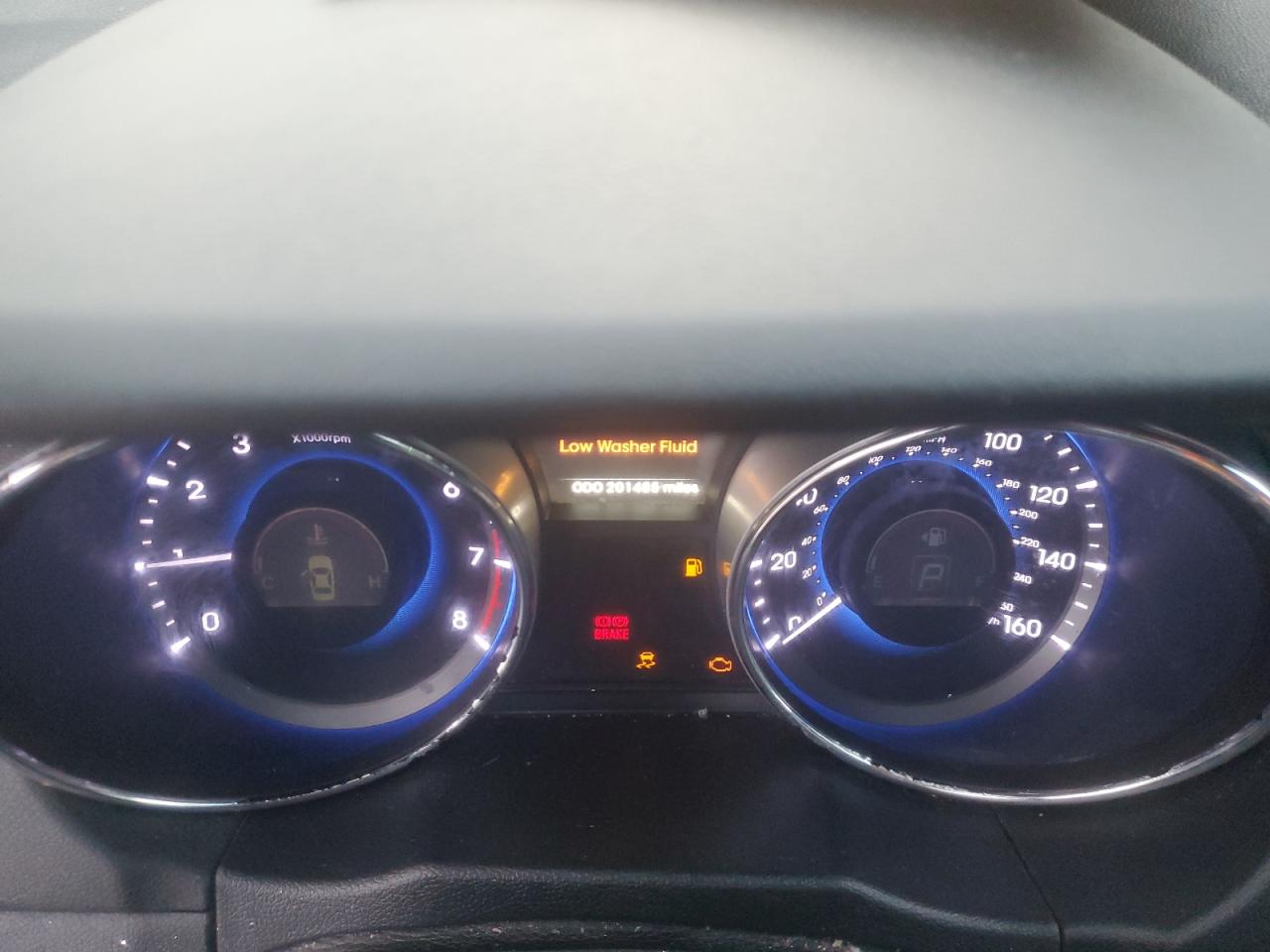 2014 Hyundai Sonata - Image 9
