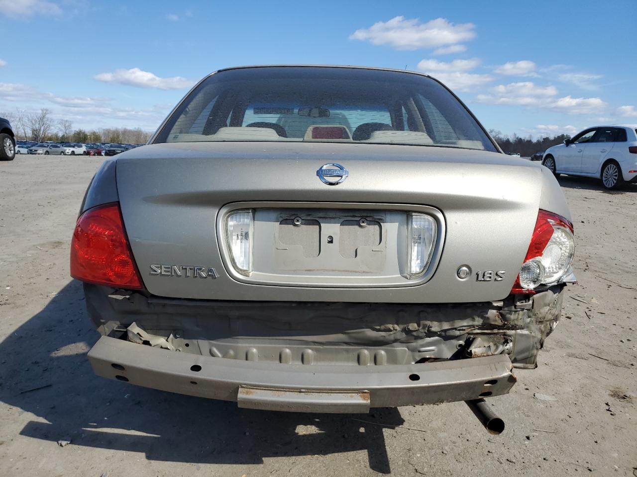 2004 Nissan Sentra - Image 6