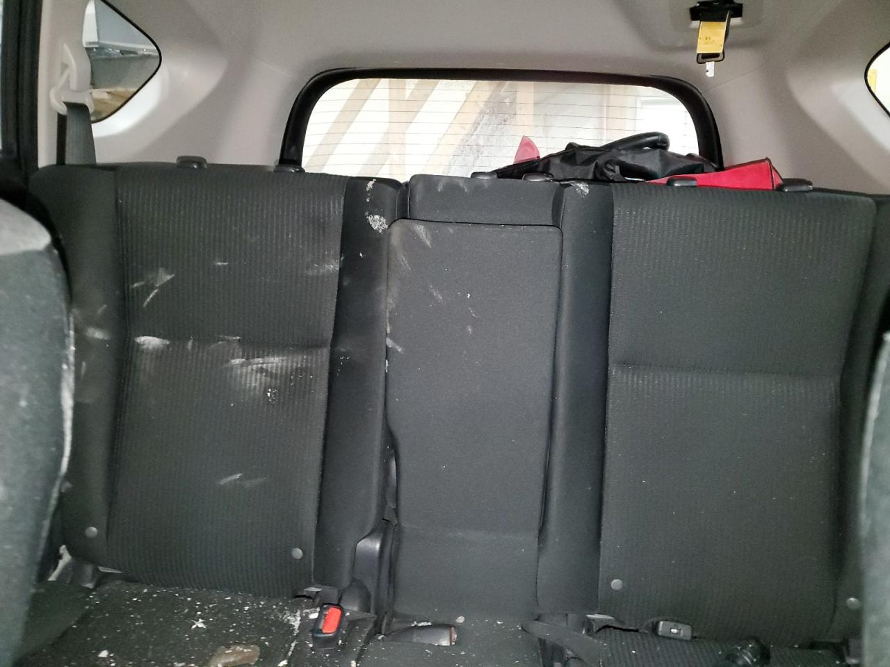 2017 Toyota RAV 4 - Image 10