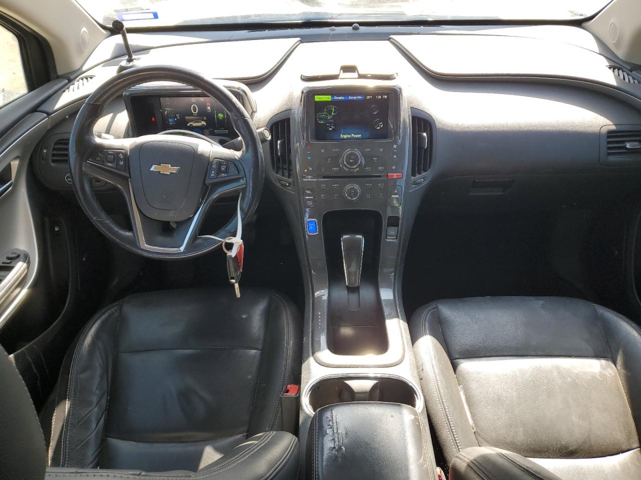 2014 Chevrolet Volt - Image 8
