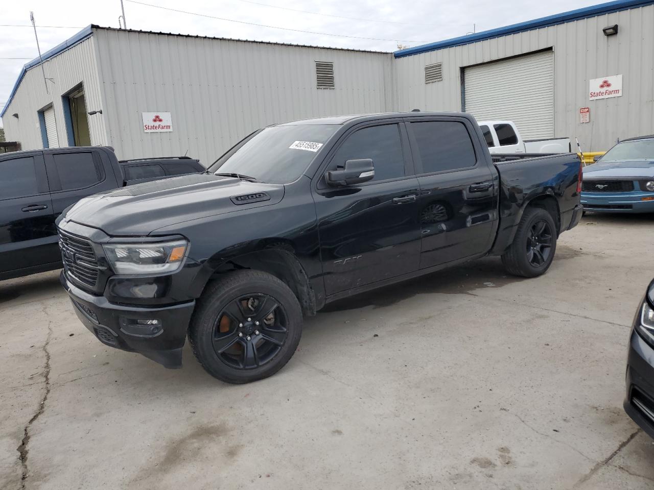 2020 RAM 1500 - Image 1