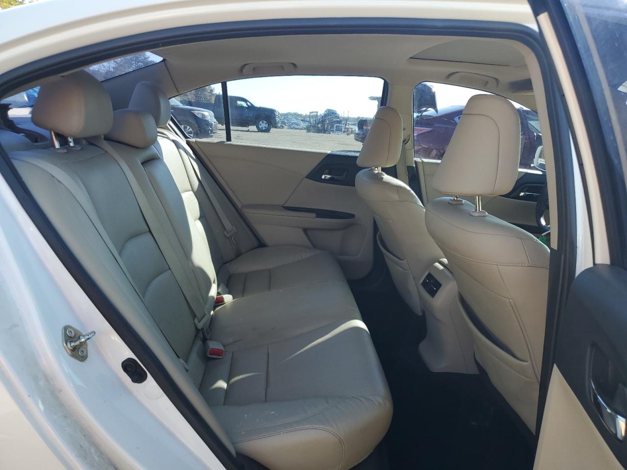 2015 Honda Accord - Image 10