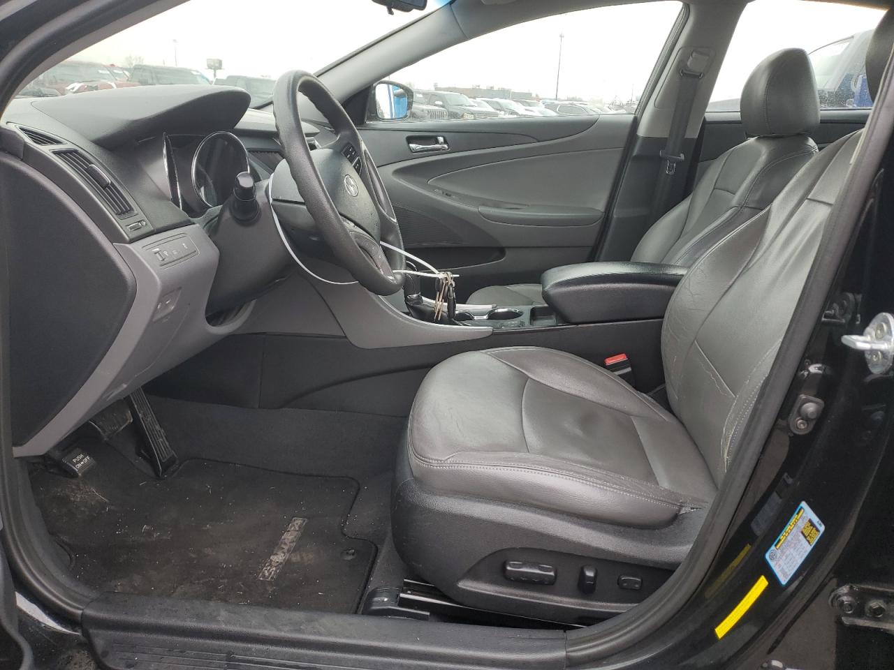 2014 Hyundai Sonata - Image 7