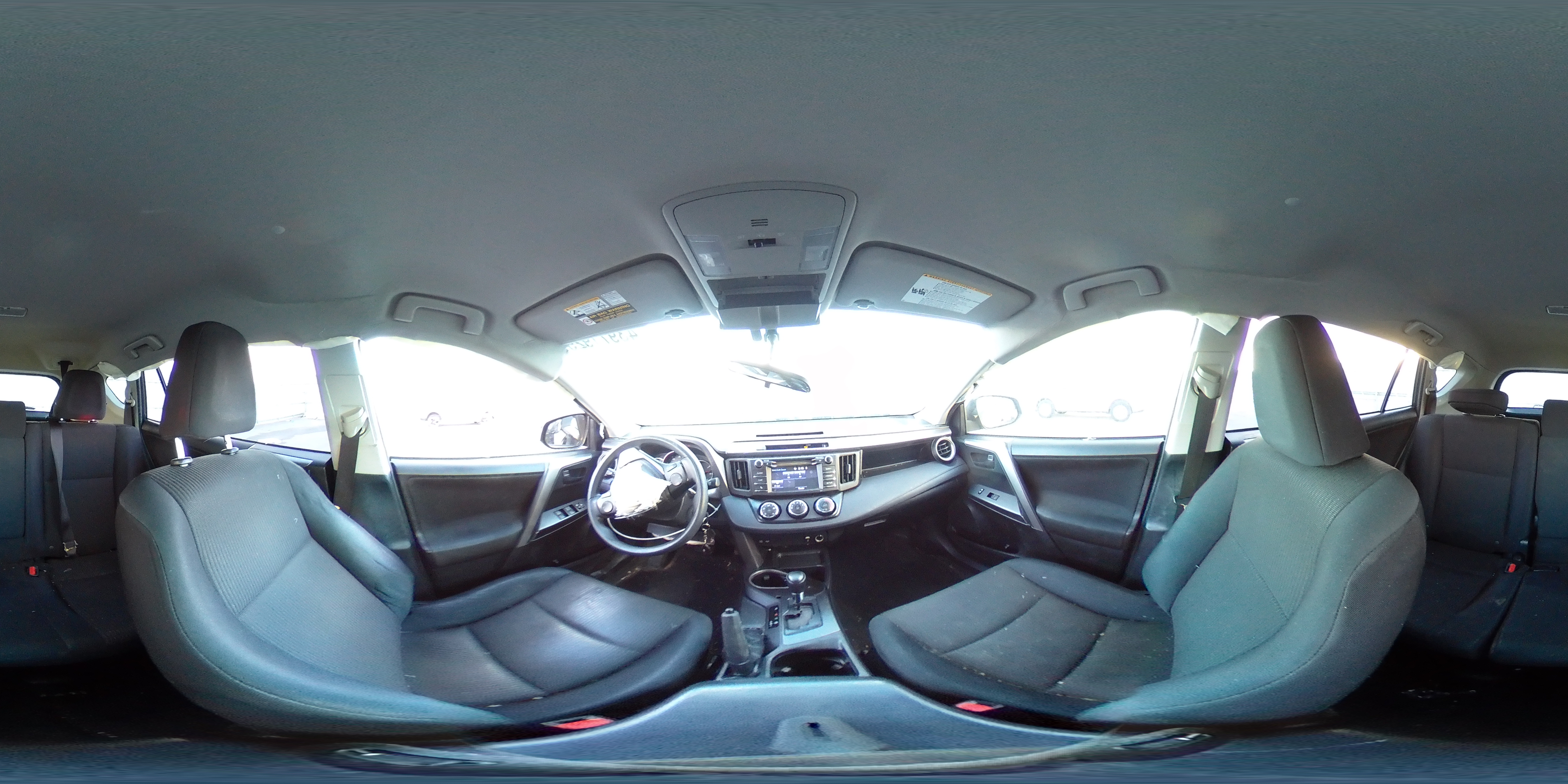 2016 Toyota RAV 4 - Image 14