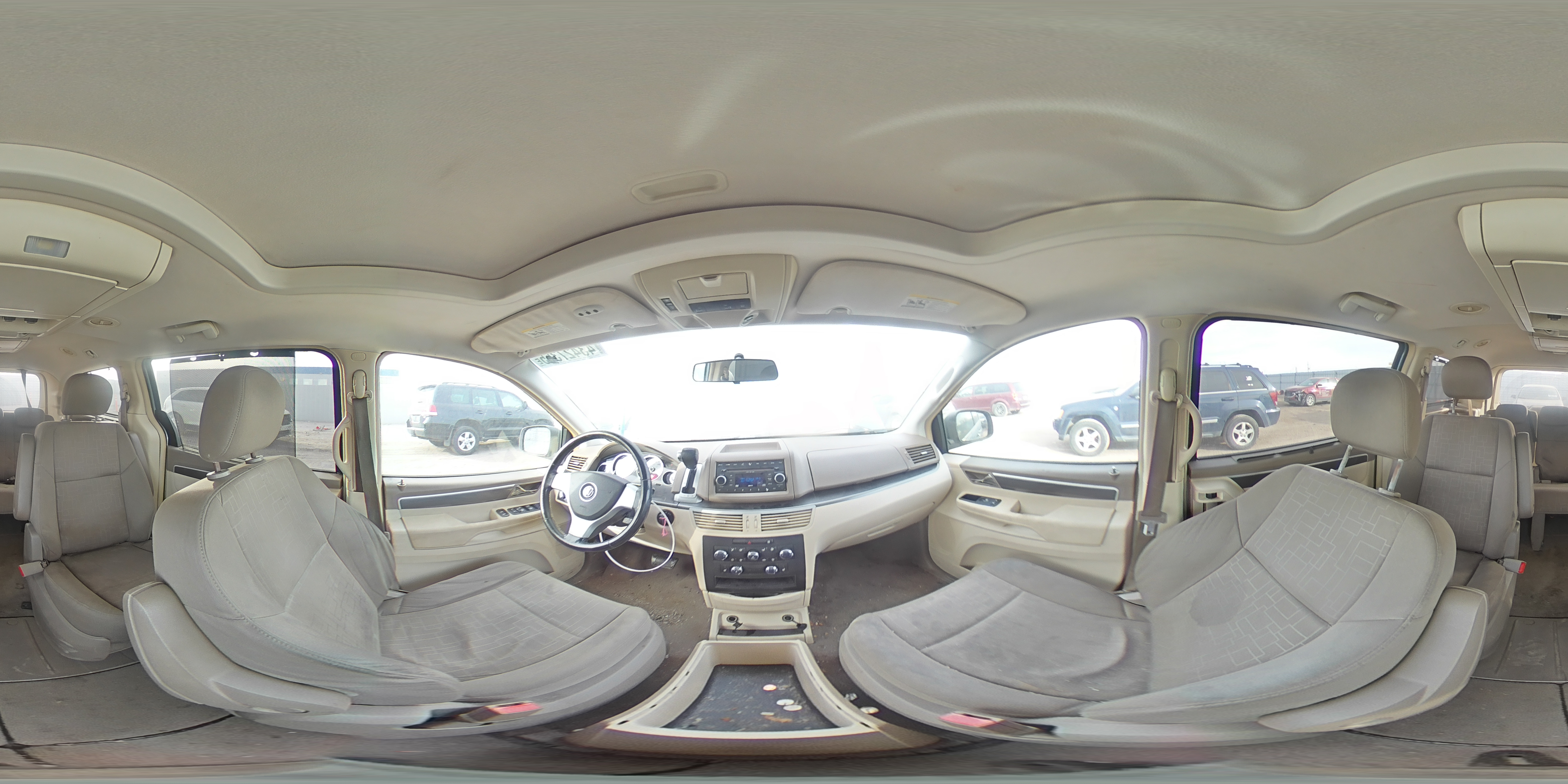 2009 Volkswagen Routan - Image 14