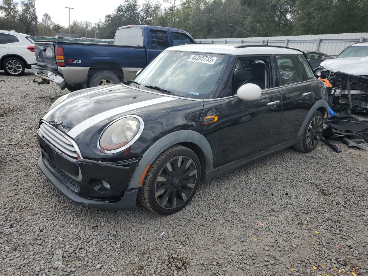 2015 MINI Cooper - Image 1
