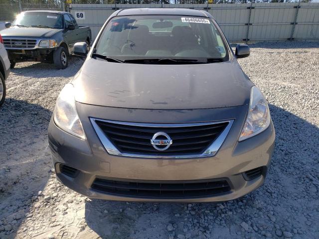  NISSAN VERSA 2014 Szary