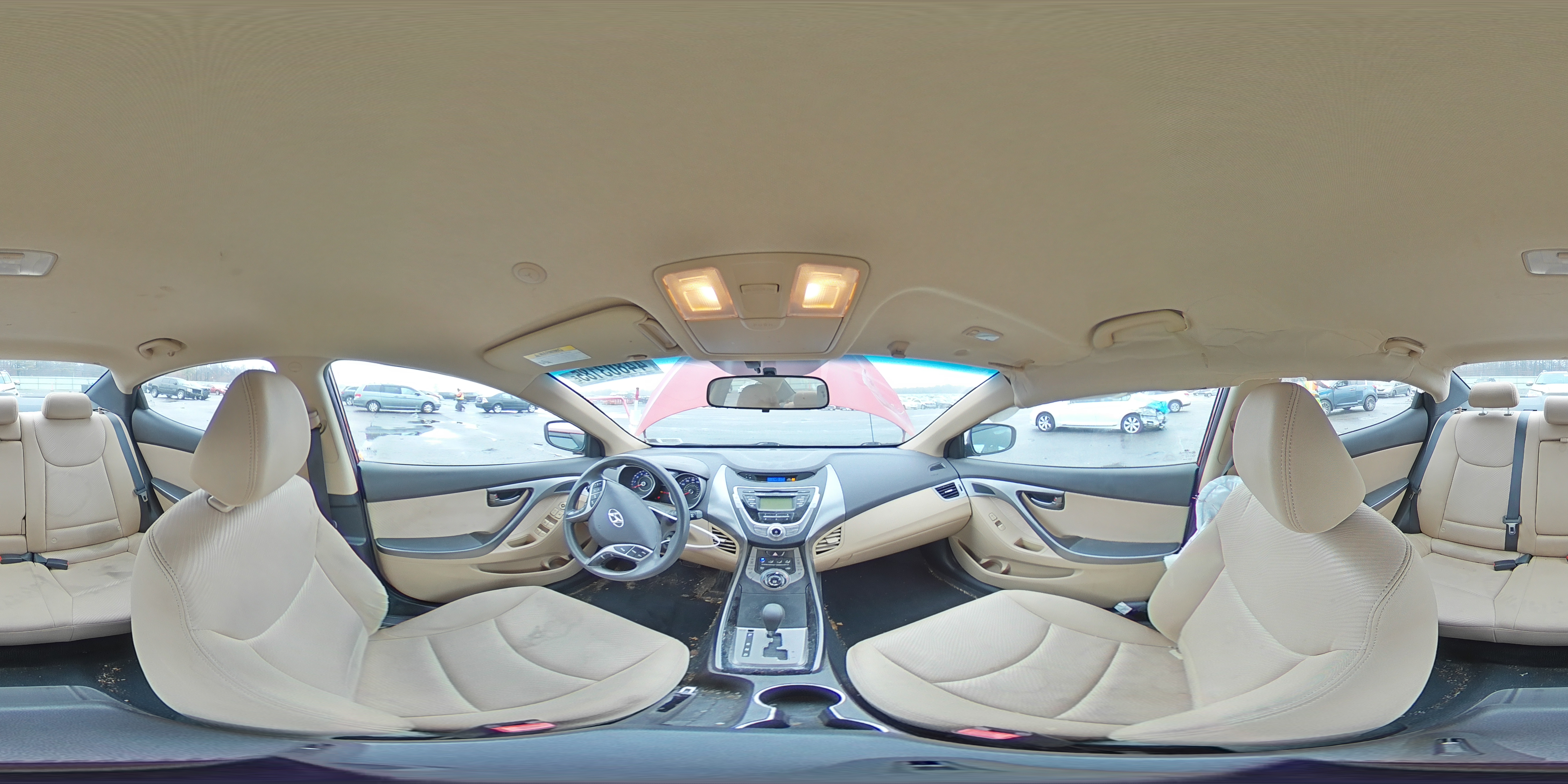 2013 Hyundai Elantra - Image 13