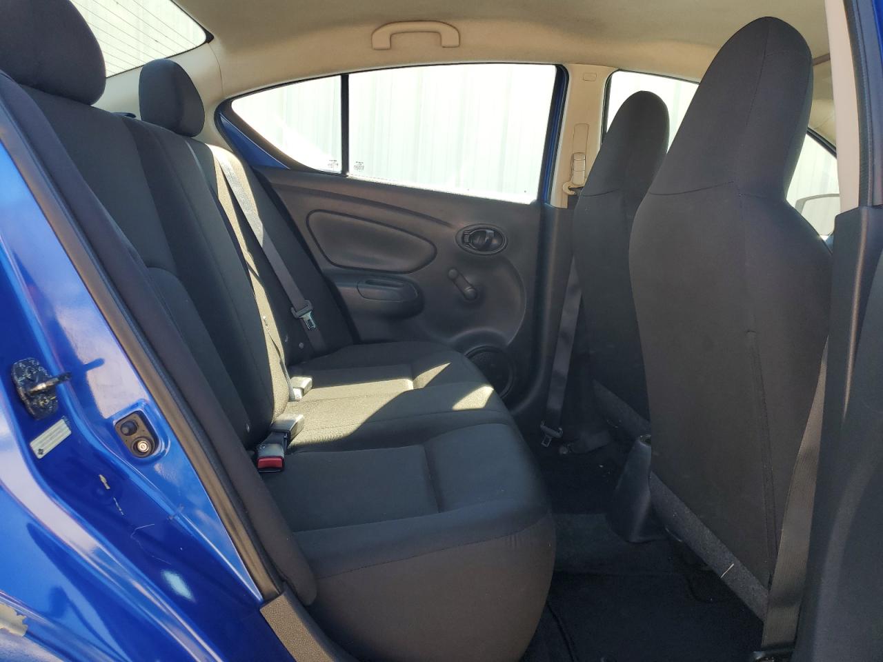 2016 Nissan Versa - Image 10