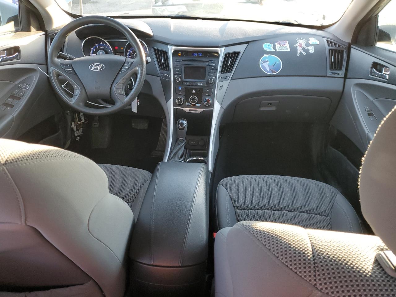 2014 Hyundai Sonata - Image 8