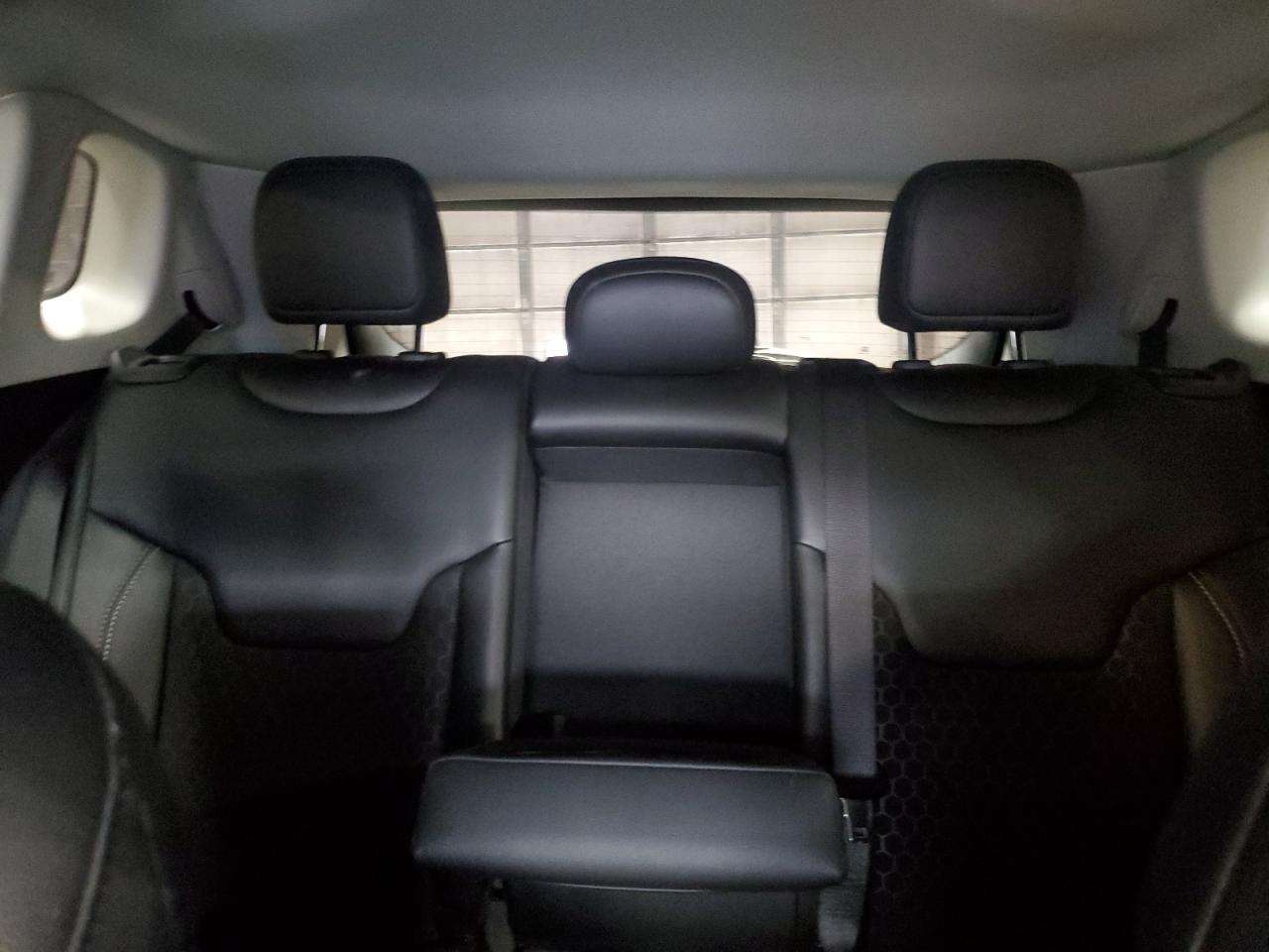 2019 Jeep Compass - Image 10