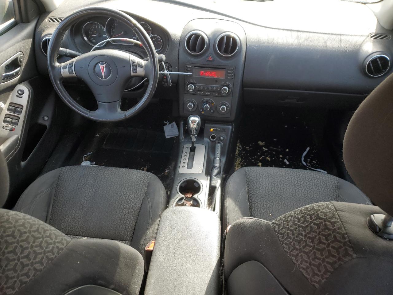 2009 Pontiac G6 - Image 8
