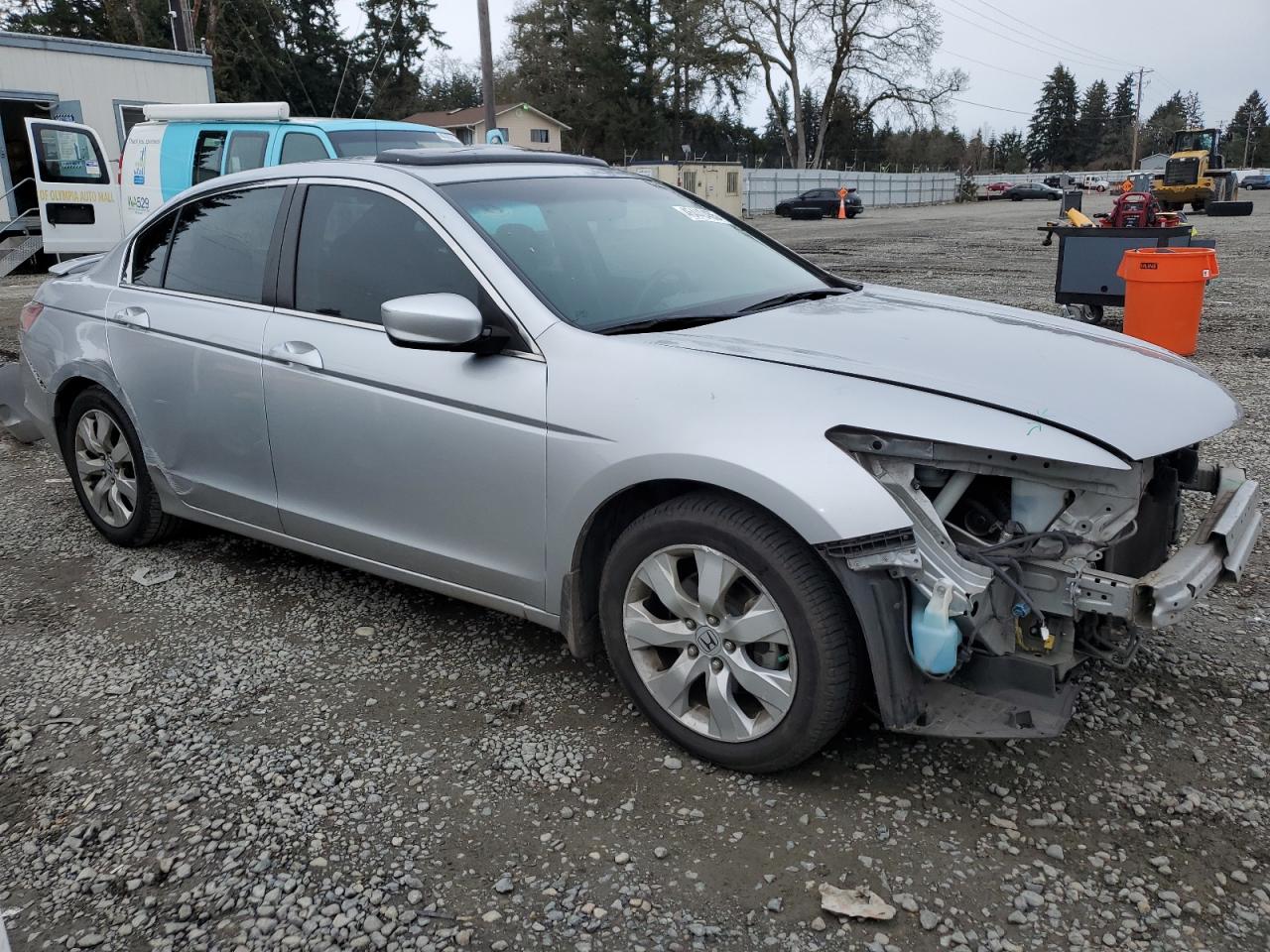 2009 Honda Accord - Image 4