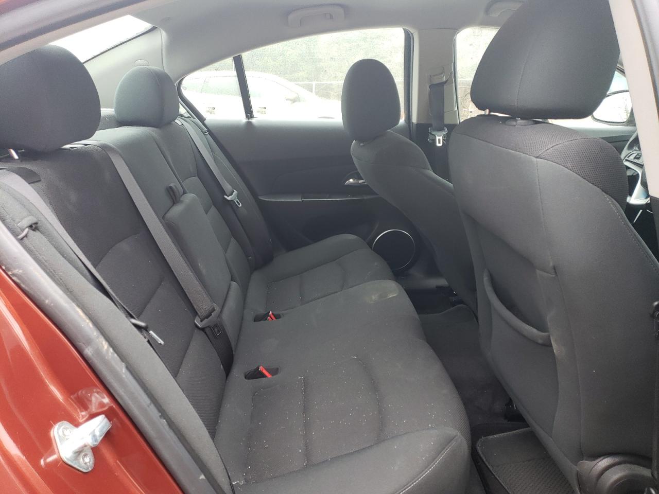 2012 Chevrolet Cruze - Image 10