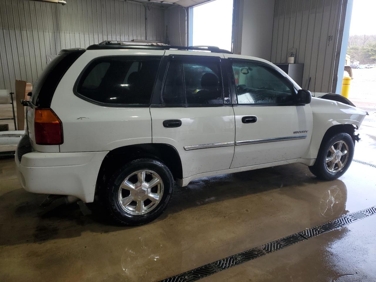 2006 GMC Envoy - Image 3