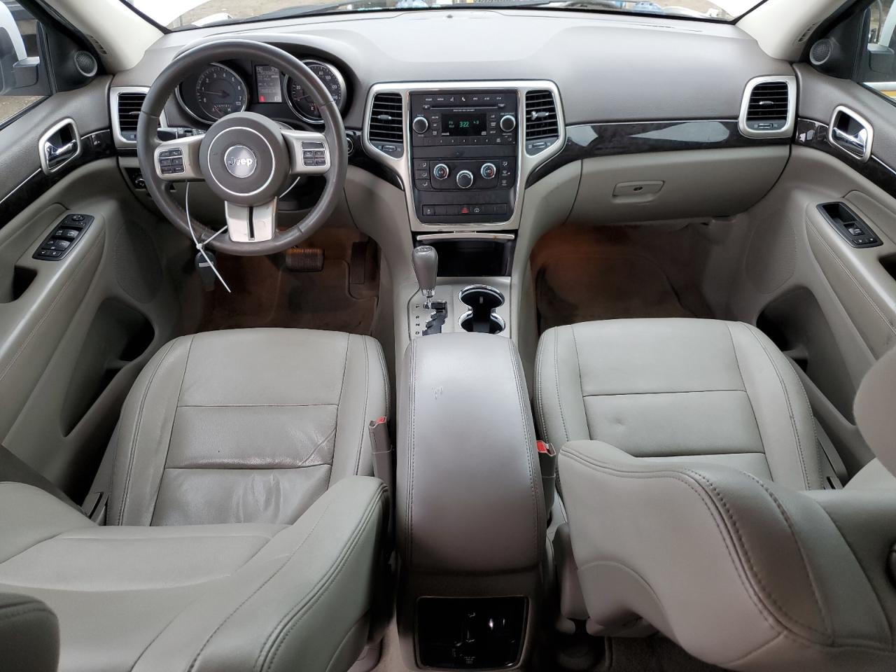 2013 Jeep Grand Cherokee - Image 8