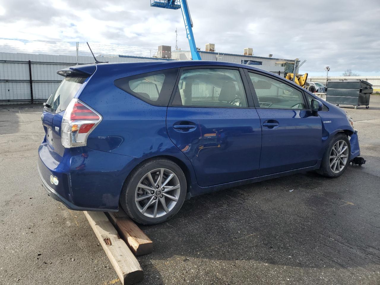 2015 Toyota Prius - Image 3