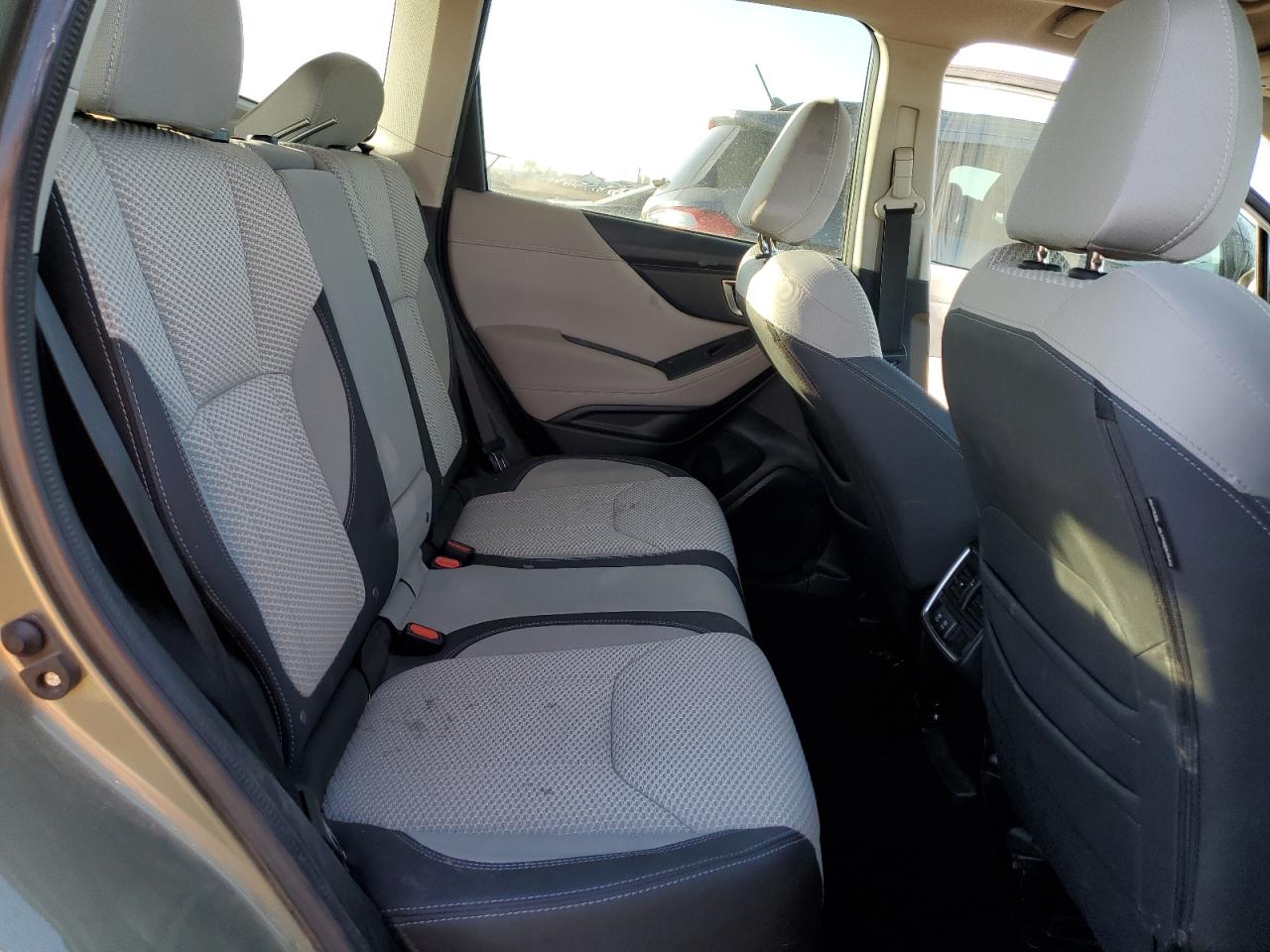 2021 Subaru Forester - Image 10