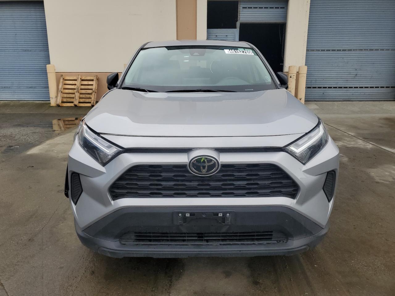 2024 Toyota RAV 4 - Image 5