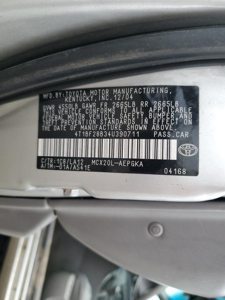 2004 Toyota Avalon - Image 12